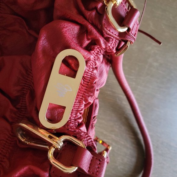 JM Collection New York RED Leather Bag - Picture 8 of 16